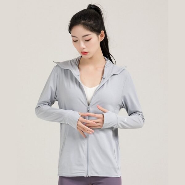 Women's UPF50+ UV Protection Jacket Removable Hoo Ice Silk Fabric Breathable Sun Protection Coat - Image 8